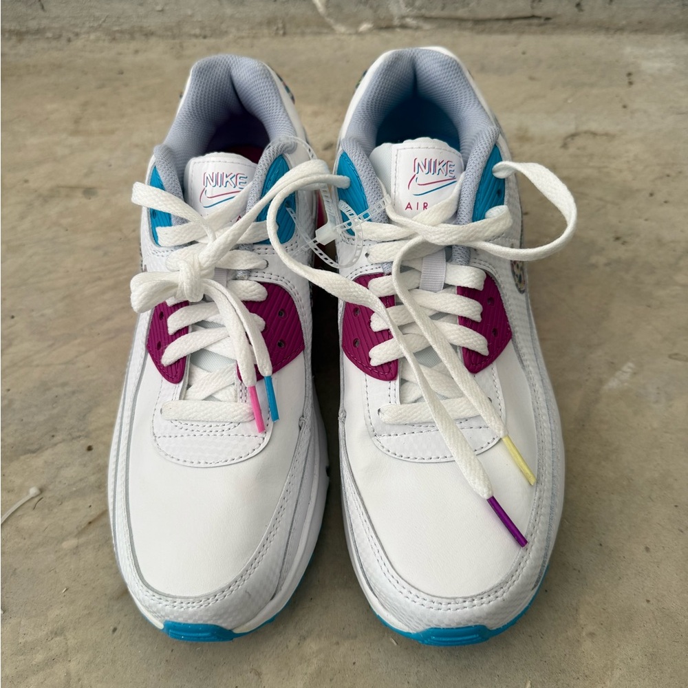 Nike Air Max 90 LTR Sneakers Sz 7 youth